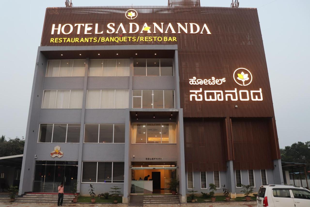 Sadanand'S Highway Inn, Tumkur Екстер'єр фото